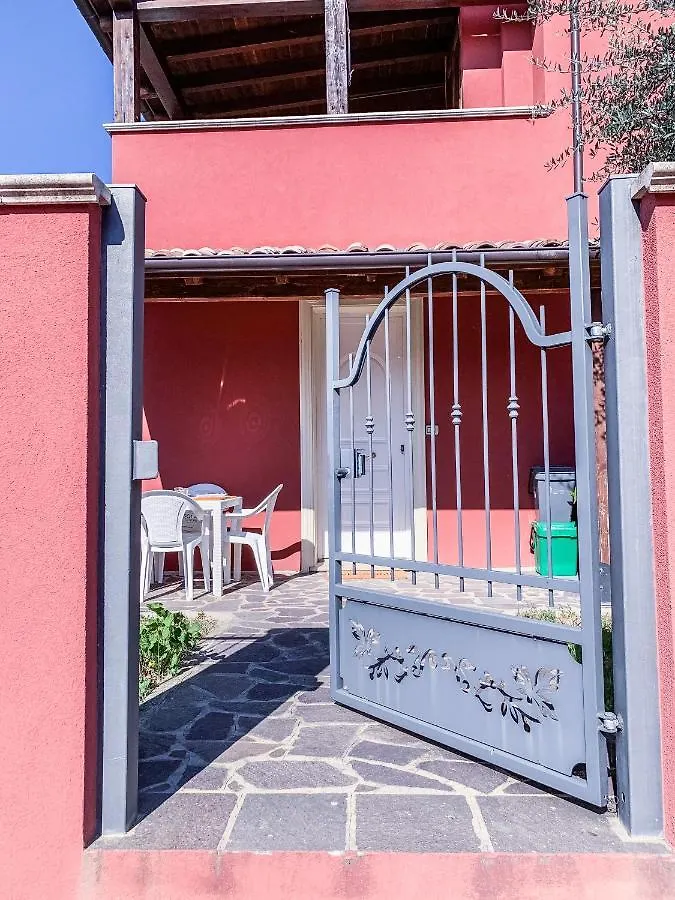 Appartamento La Casa Rossa - Affitti Brevi Italia リミニ 0*,  イタリア